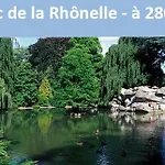 Appartement Ideal Couple & Famille - Hyper Centre - Tram - Wifi - Parking Possible - Gare - Lerelaisdodile24 Valenciennes
