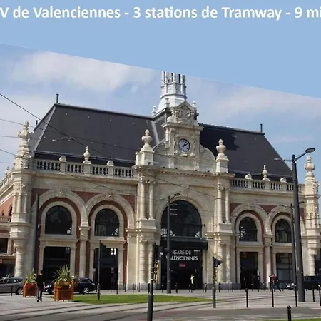 Ideal Couple & Famille - Hyper Centre - Tram - Wifi - Parking Possible - Gare - Lerelaisdodile24